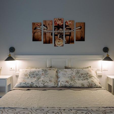 La Bicicletta Rooms Кремона Экстерьер фото