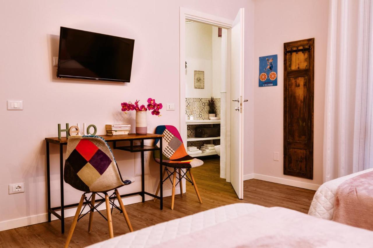 La Bicicletta Rooms Кремона Экстерьер фото